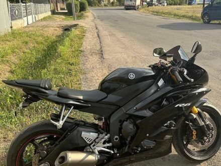 Чорний Ямаха R6, об'ємом двигуна 0.6 л та пробігом 44 тис. км за 9000 $, фото 1 на Automoto.ua