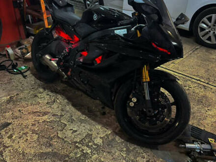 Черный Ямаха Р6, объемом двигателя 0.6 л и пробегом 26 тыс. км за 13000 $, фото 1 на Automoto.ua