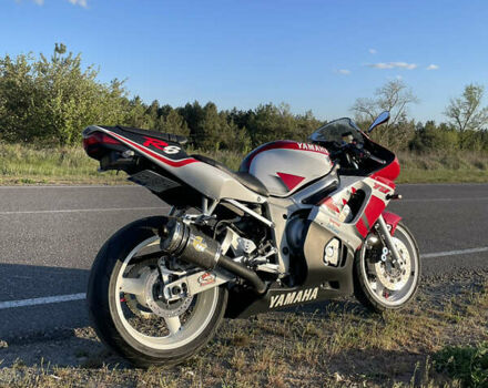 Ямаха R6 2000 у Знаменке на Automoto.ua Червоний Ямаха R6, об'ємом двигуна 0.6 л та пробігом 43 тис. км за 4300 $, фото 10 на Automoto.ua