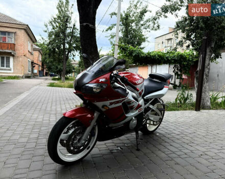 Ямаха R6 2000 у Знаменке на Automoto.ua Червоний Ямаха R6, об'ємом двигуна 0.6 л та пробігом 43 тис. км за 4300 $, фото 4 на Automoto.ua