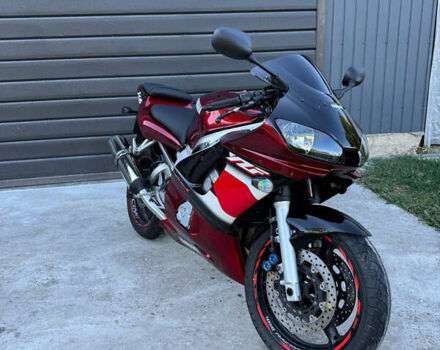 Ямаха R6 2000 у Снятине на Automoto.ua Червоний Ямаха R6, об'ємом двигуна 0.6 л та пробігом 38 тис. км за 4650 $, фото 1 на Automoto.ua