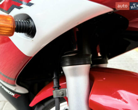 Ямаха R6 2000 у Знаменке на Automoto.ua Червоний Ямаха R6, об'ємом двигуна 0.6 л та пробігом 43 тис. км за 4300 $, фото 8 на Automoto.ua