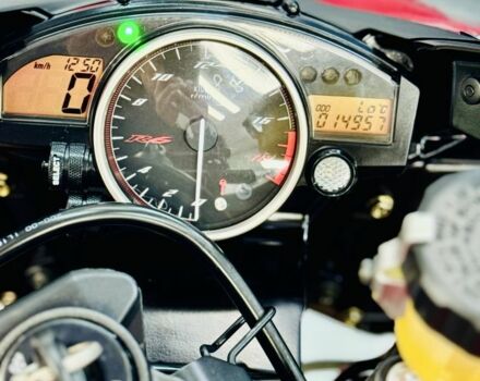 Ямаха Р6, объемом двигателя 0.6 л и пробегом 0 тыс. км за 10000 $, фото 17 на Automoto.ua