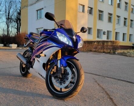 Ямаха R6, об'ємом двигуна 0.6 л та пробігом 0 тис. км за 8400 $, фото 4 на Automoto.ua