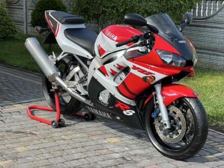 Ямаха R6, об'ємом двигуна 0.6 л та пробігом 0 тис. км за 5000 $, фото 1 на Automoto.ua