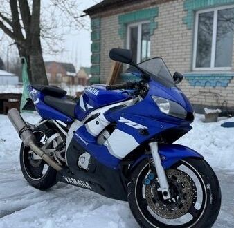 Ямаха R6, об'ємом двигуна 0.6 л та пробігом 27 тис. км за 4550 $, фото 1 на Automoto.ua