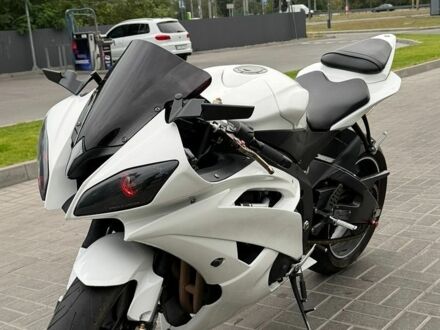 Ямаха R6, об'ємом двигуна 0.6 л та пробігом 30 тис. км за 8000 $, фото 1 на Automoto.ua