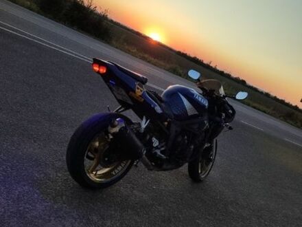 Синій Ямаха R6, об'ємом двигуна 0.6 л та пробігом 56 тис. км за 2000 $, фото 1 на Automoto.ua