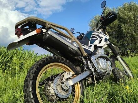Ямаха Серов 2016 в Львове на Automoto.ua Белый Ямаха Серов, объемом двигателя 0.25 л и пробегом 9 тыс. км за 4999 $, фото 1 на Automoto.ua