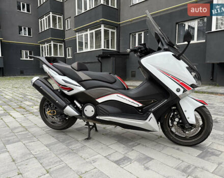 Білий Ямаха T-max, об'ємом двигуна 0.53 л та пробігом 17 тис. км за 3950 $, фото 3 на Automoto.ua