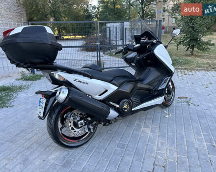 Білий Ямаха T-max, об'ємом двигуна 0.53 л та пробігом 29 тис. км за 6700 $, фото 1 на Automoto.ua