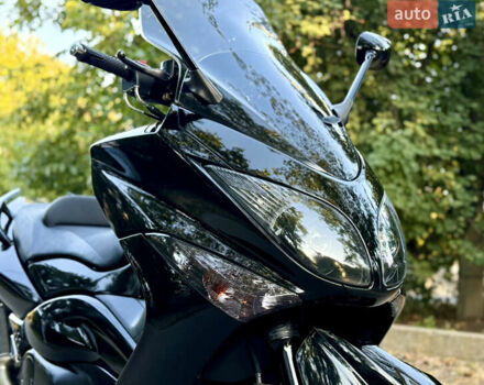 Черный Ямаха Т-макс, объемом двигателя 0.5 л и пробегом 19 тыс. км за 5999 $, фото 12 на Automoto.ua
