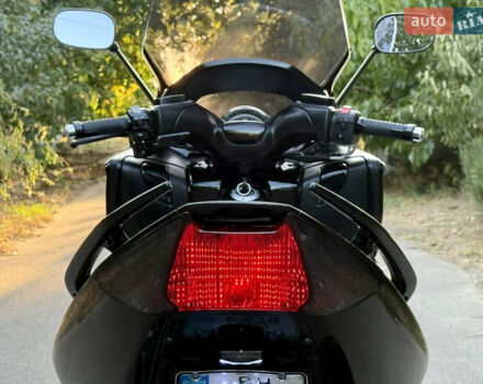Черный Ямаха Т-макс, объемом двигателя 0.5 л и пробегом 19 тыс. км за 5999 $, фото 40 на Automoto.ua