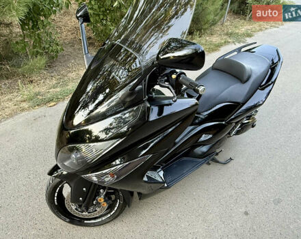 Черный Ямаха Т-макс, объемом двигателя 0.5 л и пробегом 19 тыс. км за 5999 $, фото 20 на Automoto.ua