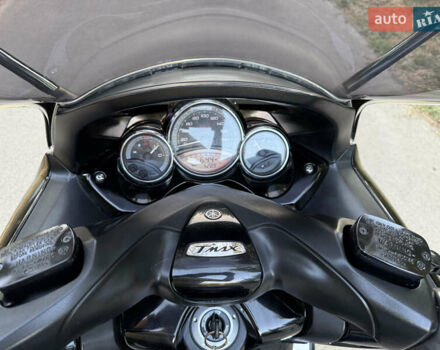 Черный Ямаха Т-макс, объемом двигателя 0.5 л и пробегом 19 тыс. км за 5999 $, фото 36 на Automoto.ua
