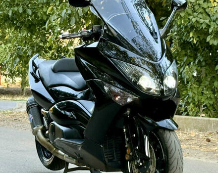Черный Ямаха Т-макс, объемом двигателя 0.5 л и пробегом 19 тыс. км за 5999 $, фото 6 на Automoto.ua