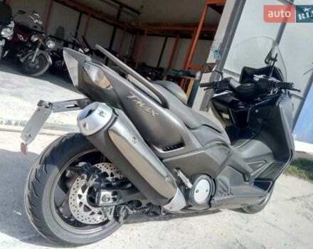 Чорний Ямаха T-max, об'ємом двигуна 0.53 л та пробігом 58 тис. км за 9000 $, фото 2 на Automoto.ua