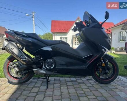 Чорний Ямаха T-max, об'ємом двигуна 0.53 л та пробігом 12 тис. км за 6164 $, фото 2 на Automoto.ua