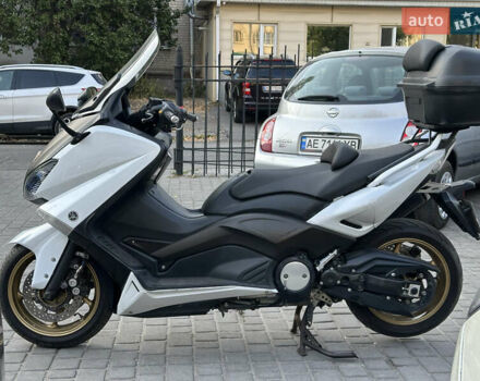 Ямаха T-max, об'ємом двигуна 0.53 л та пробігом 12 тис. км за 6900 $, фото 4 на Automoto.ua