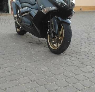 Ямаха T-max, об'ємом двигуна 0.53 л та пробігом 17 тис. км за 3600 $, фото 6 на Automoto.ua
