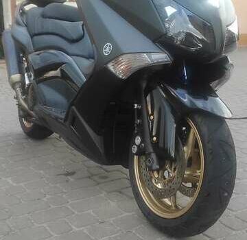 Ямаха T-max, об'ємом двигуна 0.53 л та пробігом 17 тис. км за 3600 $, фото 1 на Automoto.ua