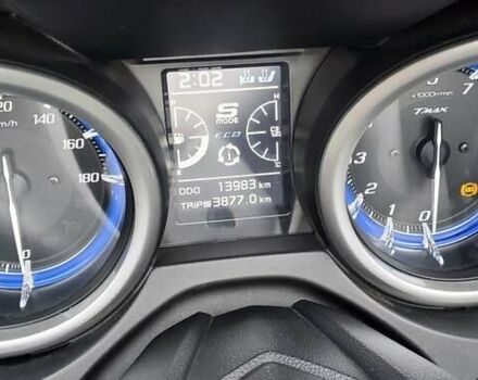 Ямаха Т-макс, объемом двигателя 0.53 л и пробегом 14 тыс. км за 11500 $, фото 6 на Automoto.ua