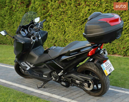 Ямаха T-max, об'ємом двигуна 0.53 л та пробігом 21 тис. км за 12300 $, фото 4 на Automoto.ua