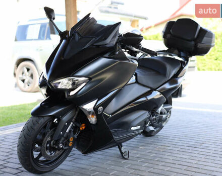 Ямаха T-max, об'ємом двигуна 0.53 л та пробігом 21 тис. км за 12300 $, фото 24 на Automoto.ua