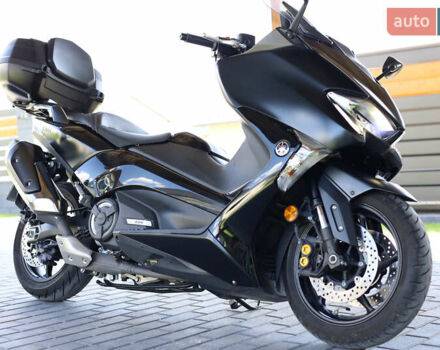 Ямаха T-max, об'ємом двигуна 0.53 л та пробігом 21 тис. км за 12300 $, фото 22 на Automoto.ua