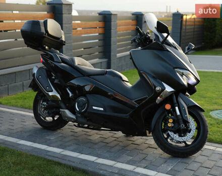 Ямаха T-max, об'ємом двигуна 0.53 л та пробігом 21 тис. км за 12300 $, фото 12 на Automoto.ua