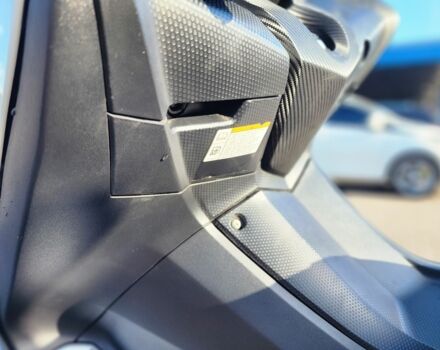 Ямаха Т-макс, объемом двигателя 0.53 л и пробегом 0 тыс. км за 7200 $, фото 12 на Automoto.ua