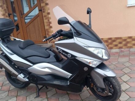 Сірий Ямаха T-max, об'ємом двигуна 0 л та пробігом 18 тис. км за 3100 $, фото 1 на Automoto.ua