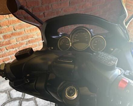 Синий Ямаха Т-макс, объемом двигателя 0 л и пробегом 32 тыс. км за 5800 $, фото 11 на Automoto.ua