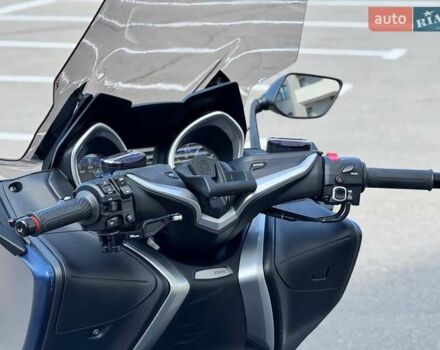 Синій Ямаха T-max, об'ємом двигуна 0.53 л та пробігом 6 тис. км за 9999 $, фото 9 на Automoto.ua