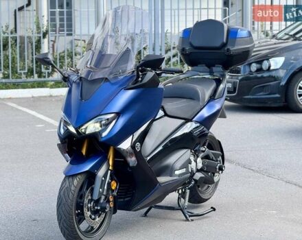 Синій Ямаха T-max, об'ємом двигуна 0.53 л та пробігом 6 тис. км за 9999 $, фото 2 на Automoto.ua