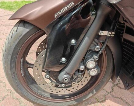 Ямаха ТМАКС, объемом двигателя 0.53 л и пробегом 0 тыс. км за 7400 $, фото 8 на Automoto.ua