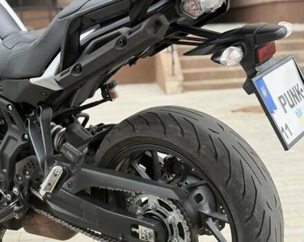 Белый Ямаха TRACER, объемом двигателя 0.69 л и пробегом 32 тыс. км за 8300 $, фото 7 на Automoto.ua