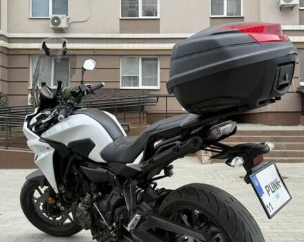 Белый Ямаха TRACER, объемом двигателя 0.69 л и пробегом 32 тыс. км за 8300 $, фото 3 на Automoto.ua