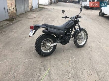 Ямаха ТВ 2002 в Киеве на Automoto.ua Черный Ямаха ТВ, объемом двигателя 0.2 л и пробегом 17 тыс. км за 2200 $, фото 1 на Automoto.ua