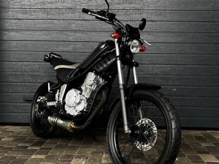 Черный Ямаха Трикер, объемом двигателя 0.25 л и пробегом 19 тыс. км за 2800 $, фото 1 на Automoto.ua