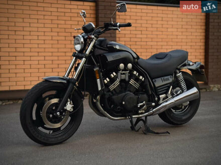 Чорний Ямаха ВМАКС, об'ємом двигуна 1.2 л та пробігом 30 тис. км за 5100 $, фото 1 на Automoto.ua