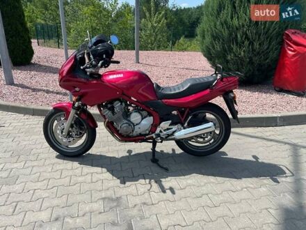 Червоний Ямаха XJ, об'ємом двигуна 0.6 л та пробігом 24 тис. км за 3200 $, фото 1 на Automoto.ua