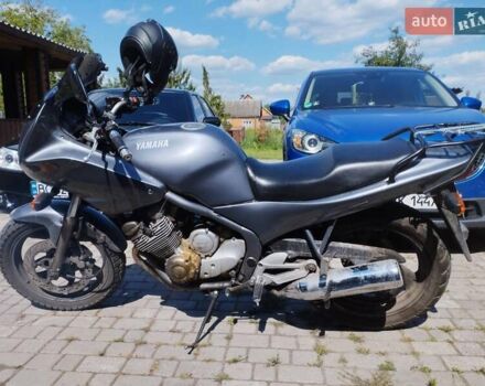 Сірий Ямаха XJ, об'ємом двигуна 0.6 л та пробігом 67 тис. км за 2500 $, фото 1 на Automoto.ua