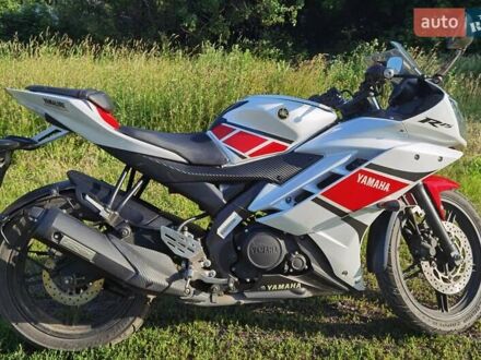 Ямаха УЗФ-Р 2013 у Полтаві на Automoto.ua Білий Ямаха УЗФ-Р, об'ємом двигуна 0.15 л та пробігом 15 тис. км за 2499 $, фото 1 на Automoto.ua