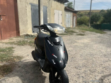 Ямаха Jog SA 39 ZR 2009 у Вінниці на Automoto.ua Чорний Ямаха Jog SA 39 ZR, об'ємом двигуна 0.05 л та пробігом 15 тис. км за 750 $, фото 1 на Automoto.ua