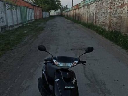 Ямаха Jog SA 39 ZR 2012 в Жмеренке на Automoto.ua Черный Ямаха Jog SA 39 ZR, объемом двигателя 0.05 л и пробегом 27 тыс. км за 600 $, фото 1 на Automoto.ua