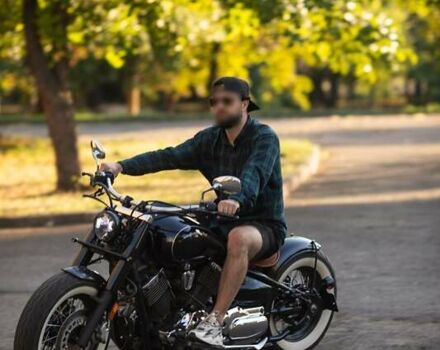 Ямаха Drag Star 1100 2005 в Кривом Роге на Automoto.ua Черный Ямаха Drag Star 1100, объемом двигателя 0 л и пробегом 35 тыс. км за 6999 $, фото 19 на Automoto.ua