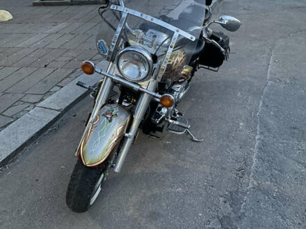 Ямаха Drag Star 1100 2002 у Житомирі на Automoto.ua Сірий Ямаха Drag Star 1100, об'ємом двигуна 1.1 л та пробігом 70 тис. км за 6000 $, фото 1 на Automoto.ua