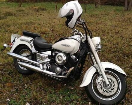 Белый Ямаха Drag Star 400, объемом двигателя 0.4 л и пробегом 30 тыс. км за 3800 $, фото 2 на Automoto.ua