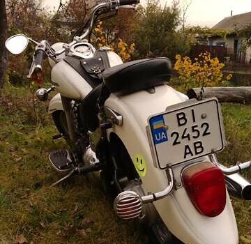 Белый Ямаха Drag Star 400, объемом двигателя 0.4 л и пробегом 30 тыс. км за 3800 $, фото 28 на Automoto.ua